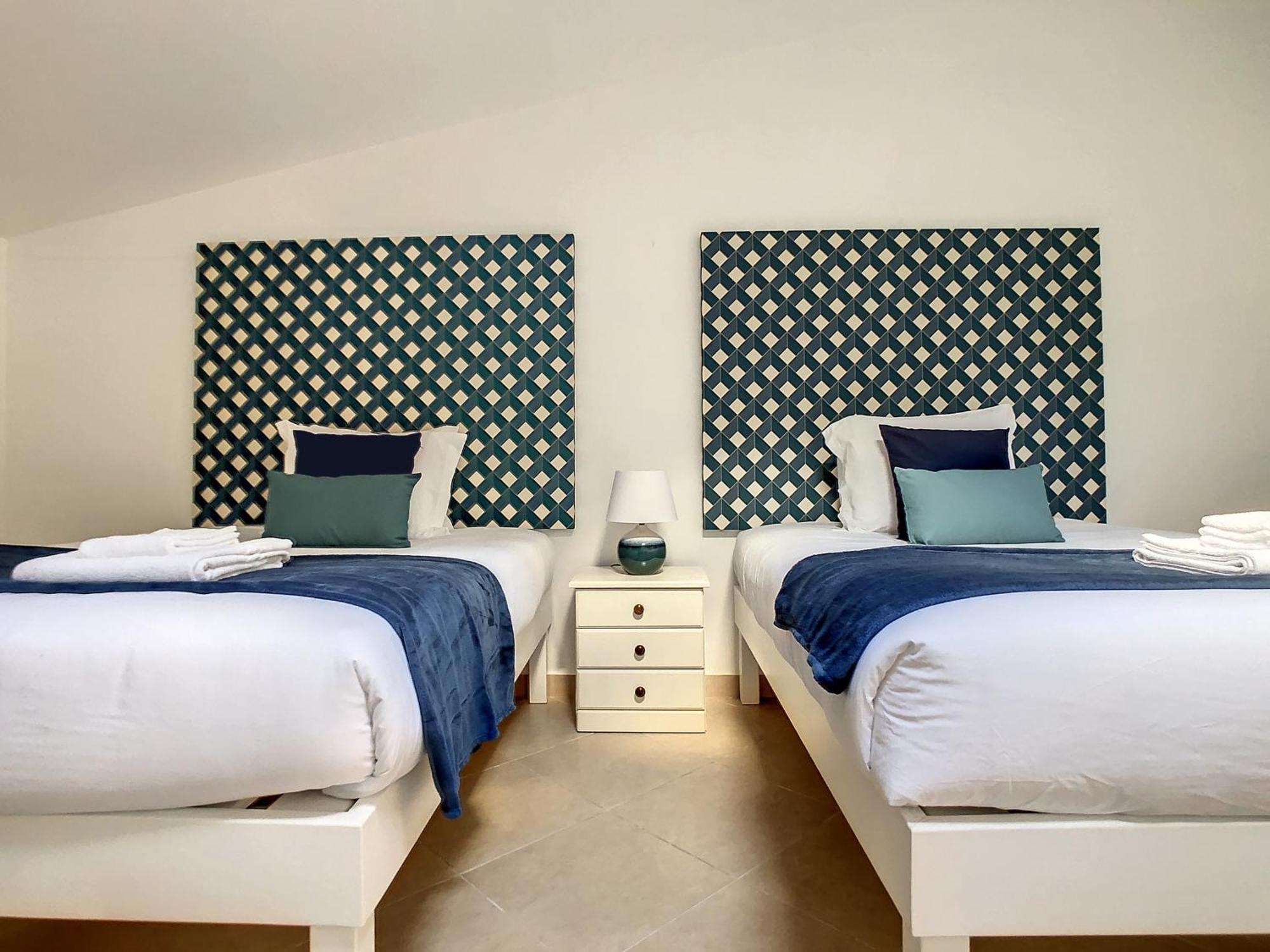Naya Beach House By Lovelystay Malseira Eksteriør billede