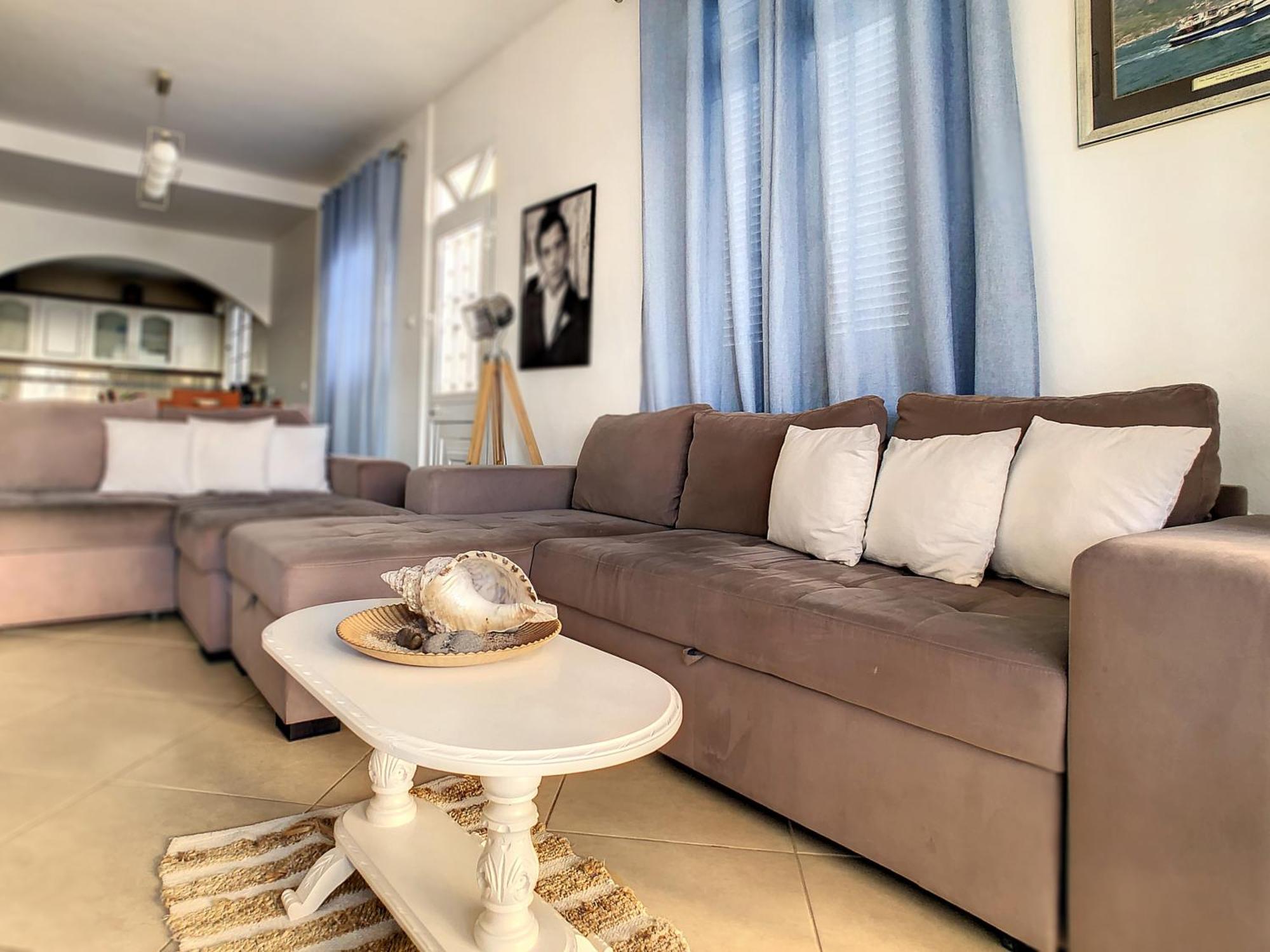 Naya Beach House By Lovelystay Malseira Eksteriør billede