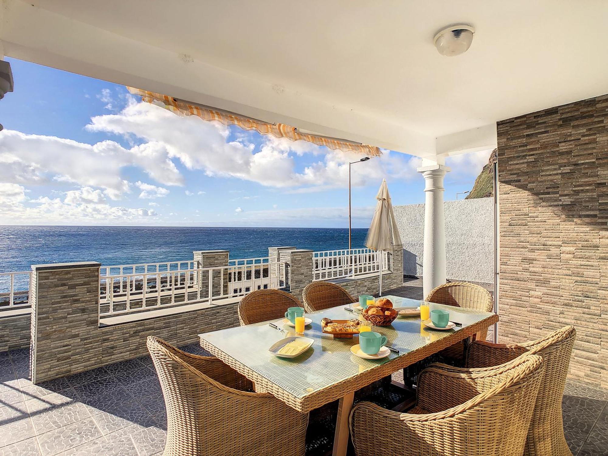 Naya Beach House By Lovelystay Malseira Eksteriør billede